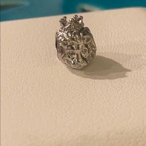 Sterling silver lion king charm